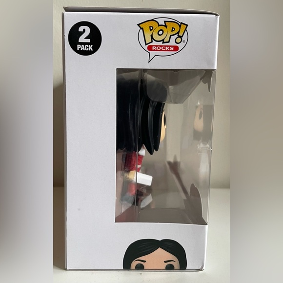 The Funko Pop! Rocks The White Stripes 2-Pack is a set of two vinyl figures TOYS - Picture 3 of 6